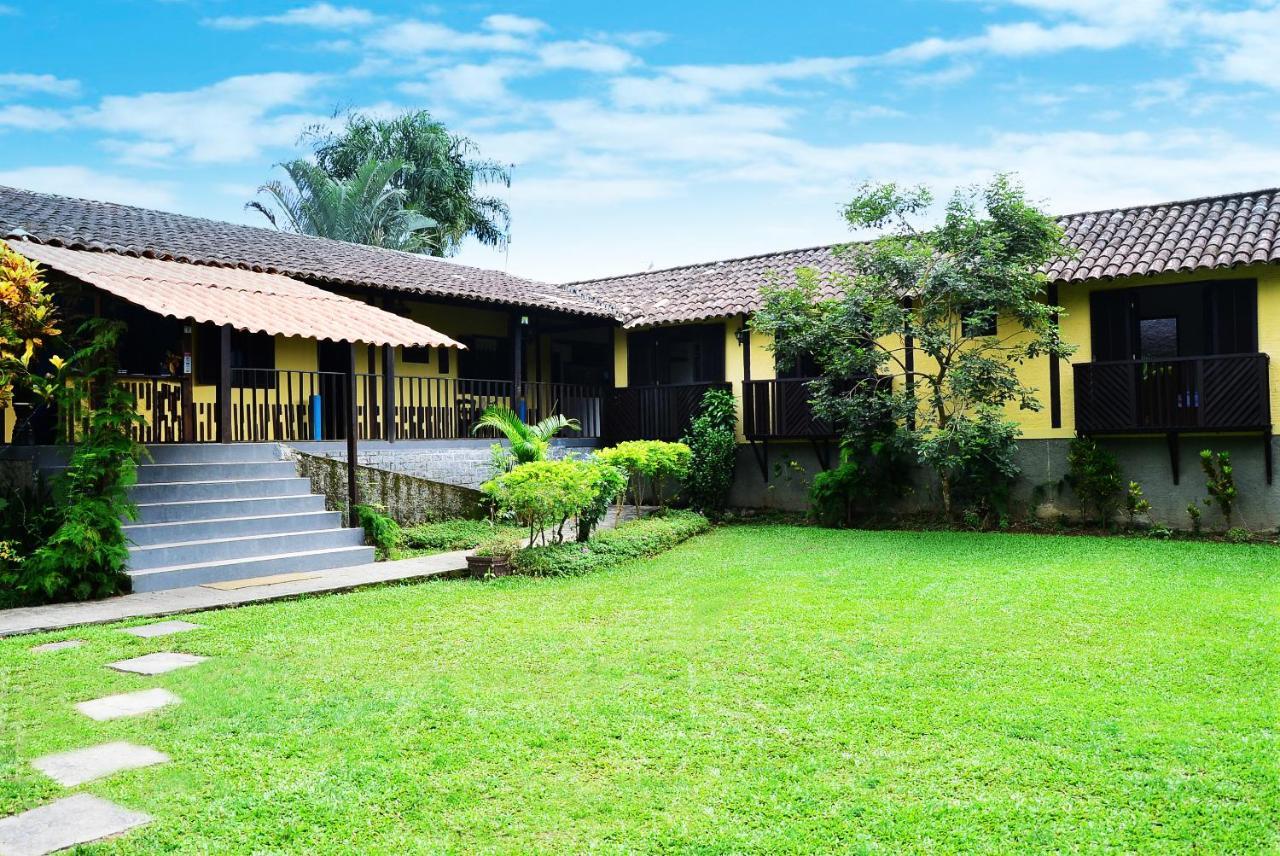 Pousada Recanto Dos Madda'S Araquari Exterior foto